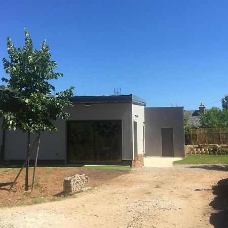 Gite Du Travers Vila Sebrazac Exterior foto