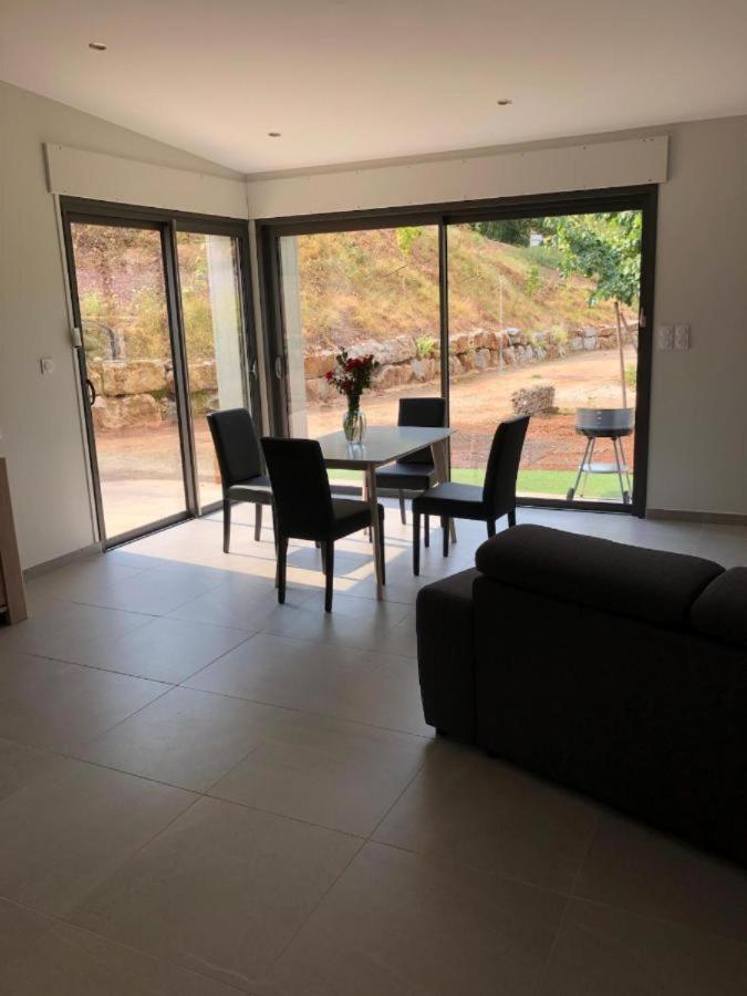 Gite Du Travers Vila Sebrazac Exterior foto